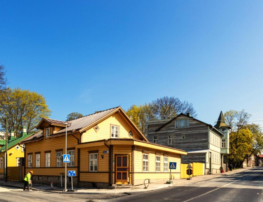 Cozy Near Old Town Huoneisto Tallinna